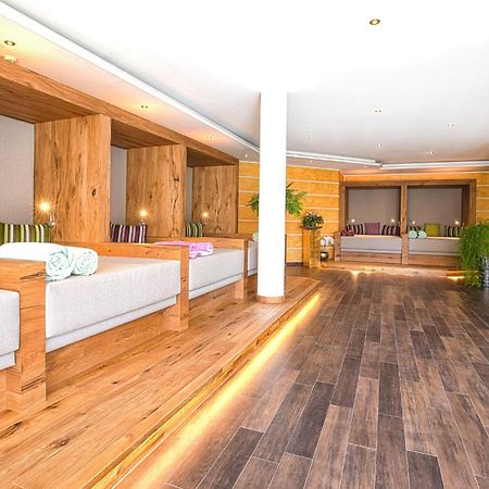 Parkhotel Bad Schallerbach Bagian luar foto