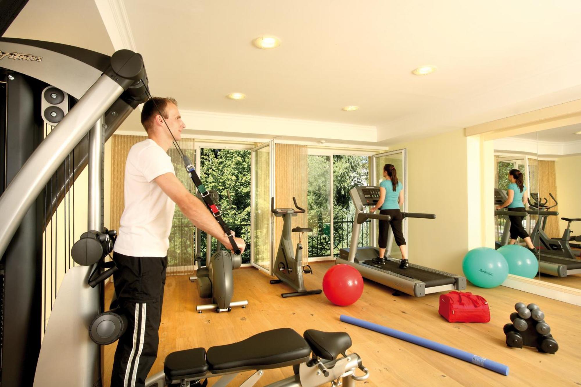 Parkhotel Bad Schallerbach Bagian luar foto
